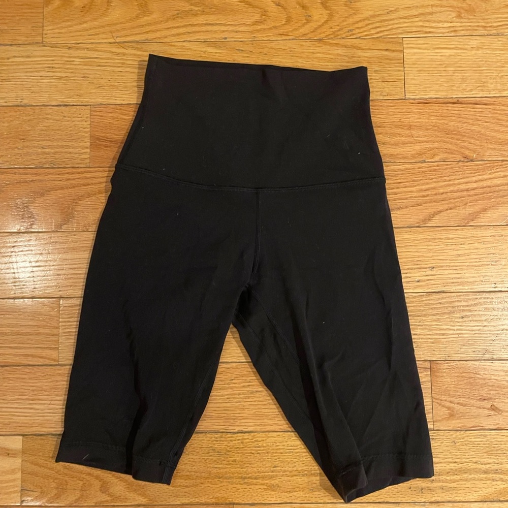 Lulu lemon biker shorts